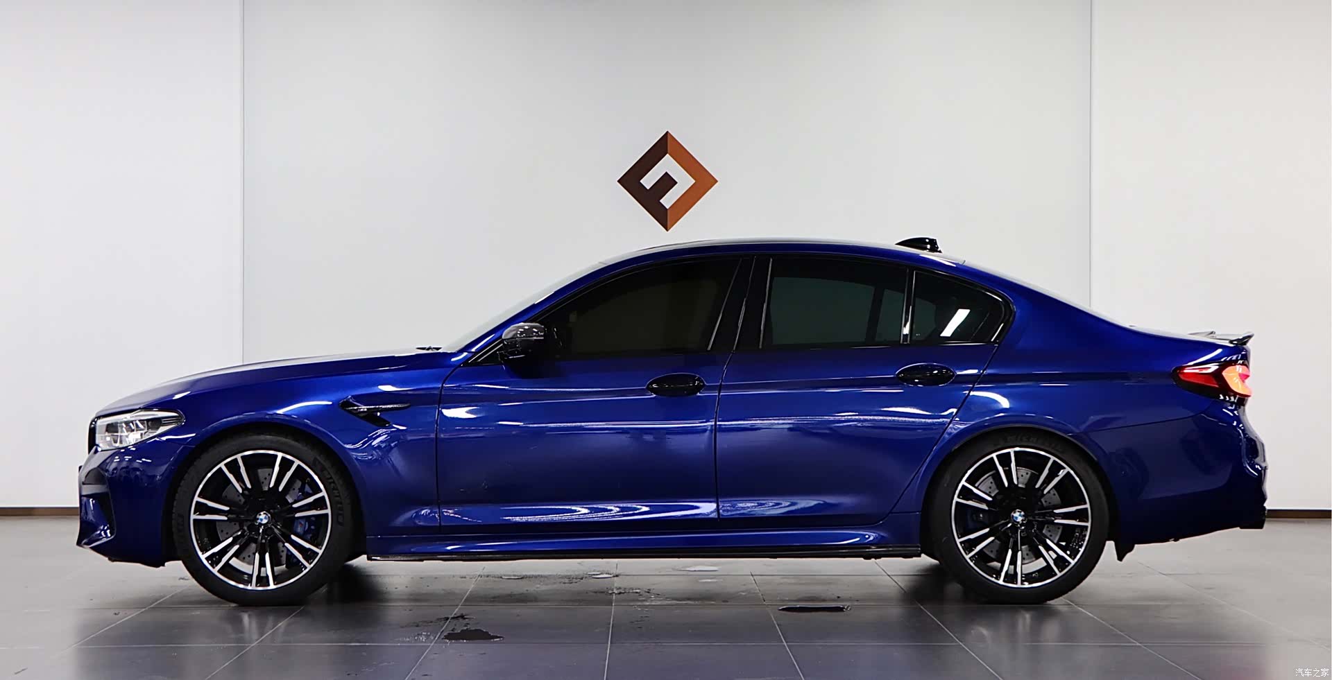 BMW M5, 2019 7