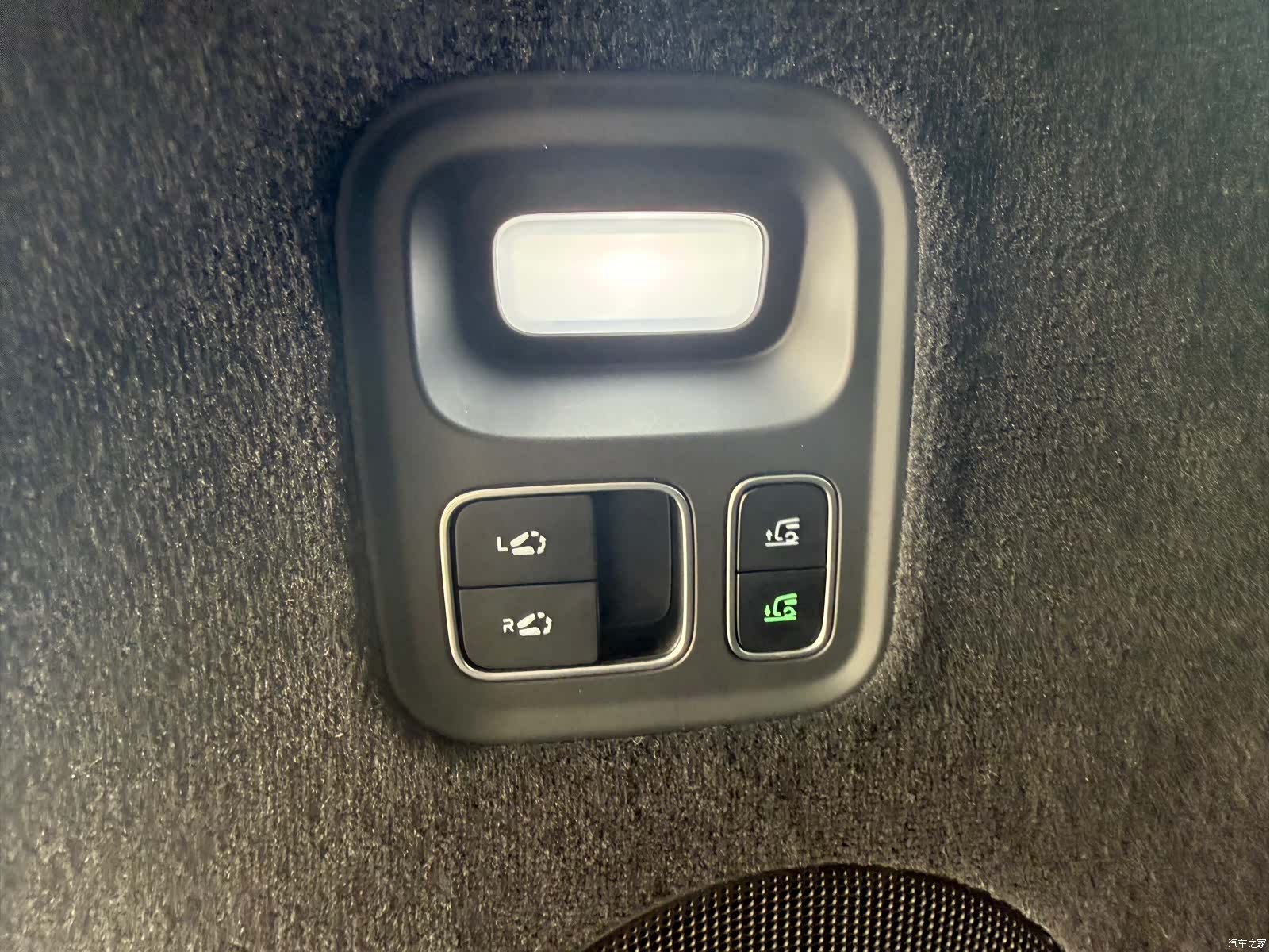 Li Auto MEGA, 2025 9