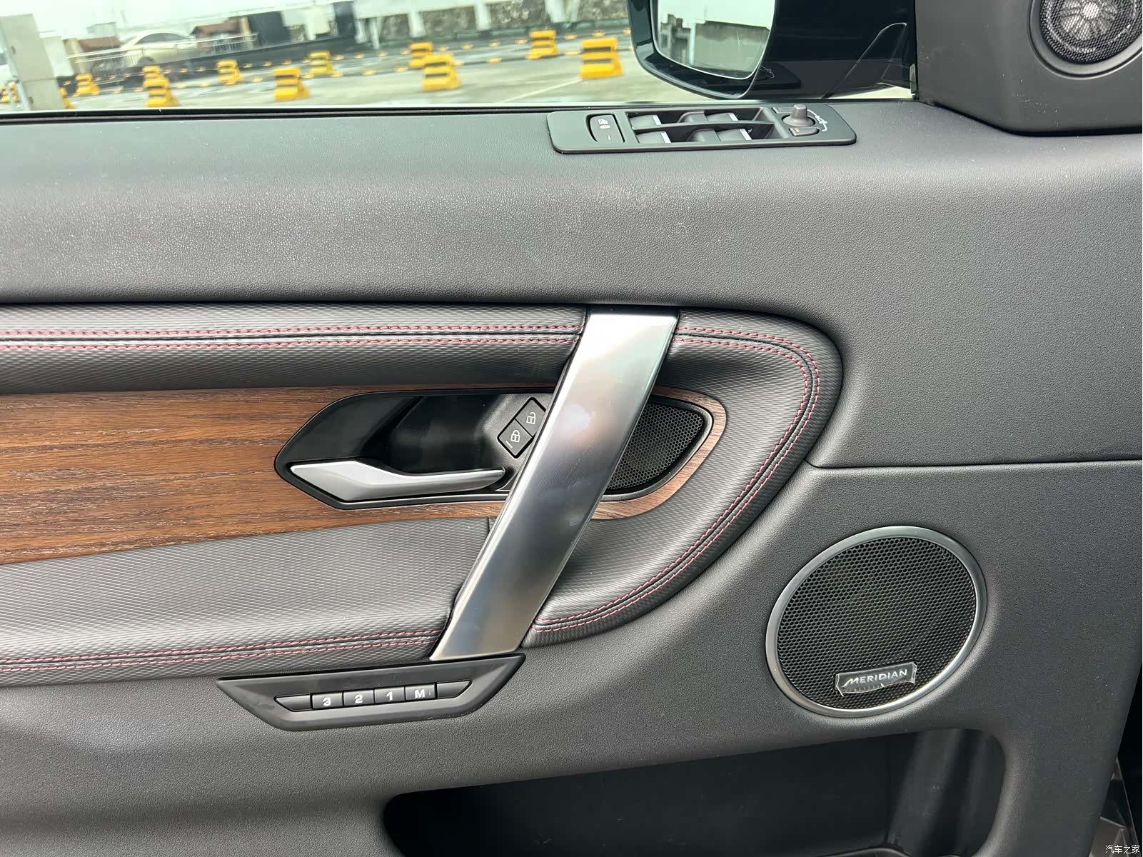Land Rover Discovery, 2023 9