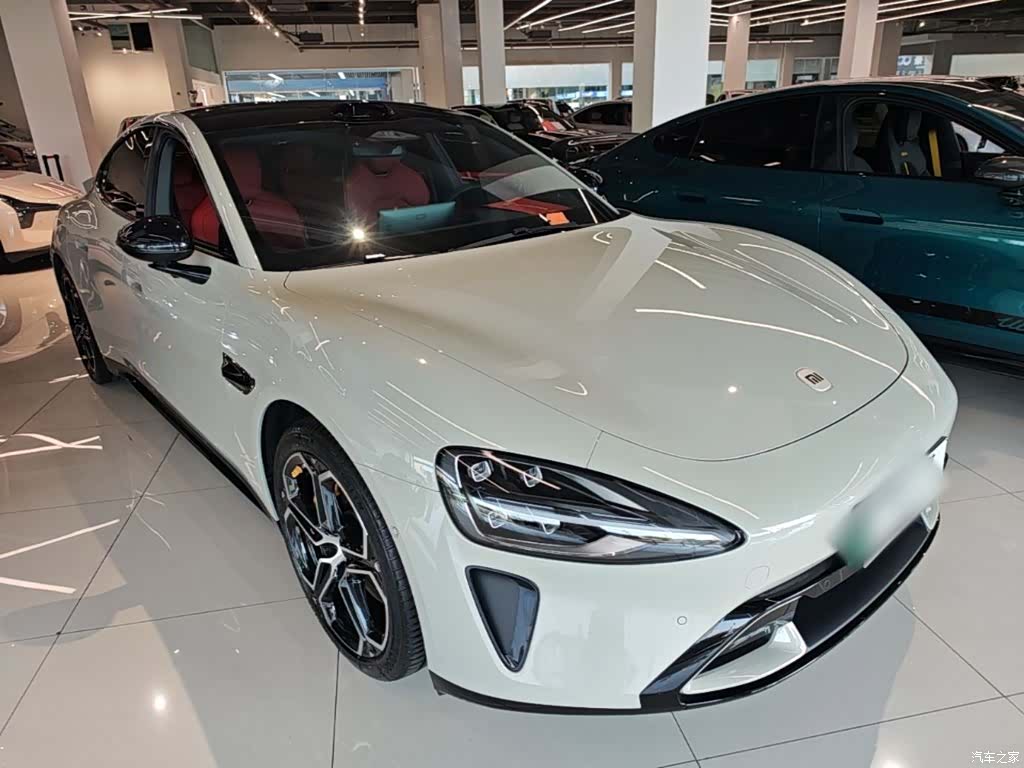 Xiaomi SU7, 2025 4