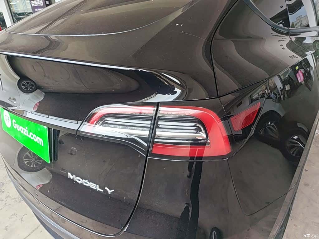 Tesla Model Y, 2022 8