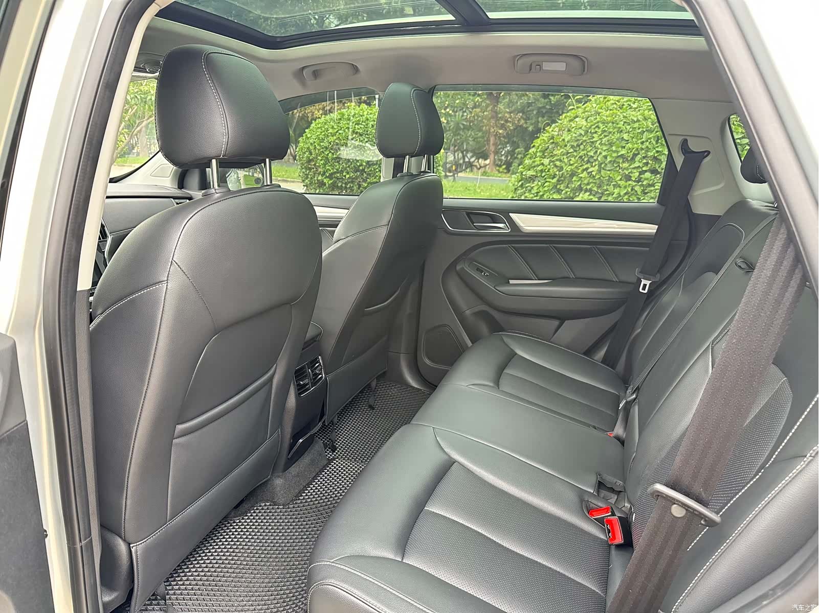 Roewe RX5, 2018 6