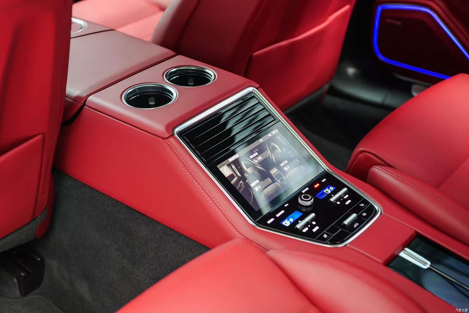 Porsche Panamera, 2022 4