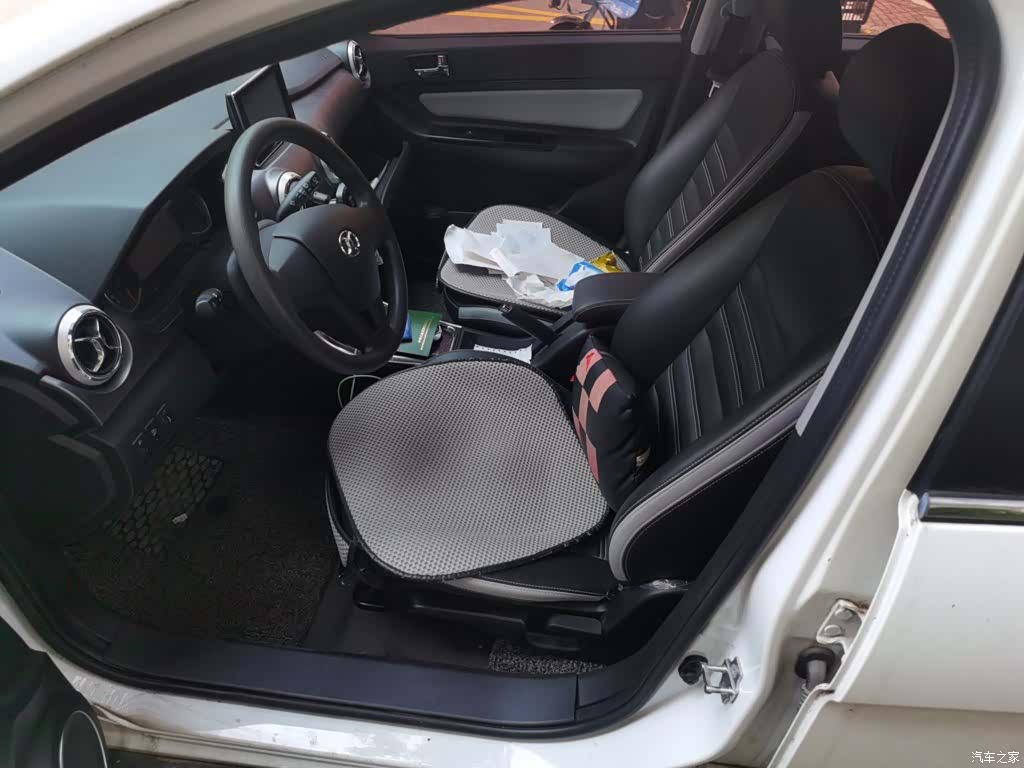 BAIC EC5, 2021 11