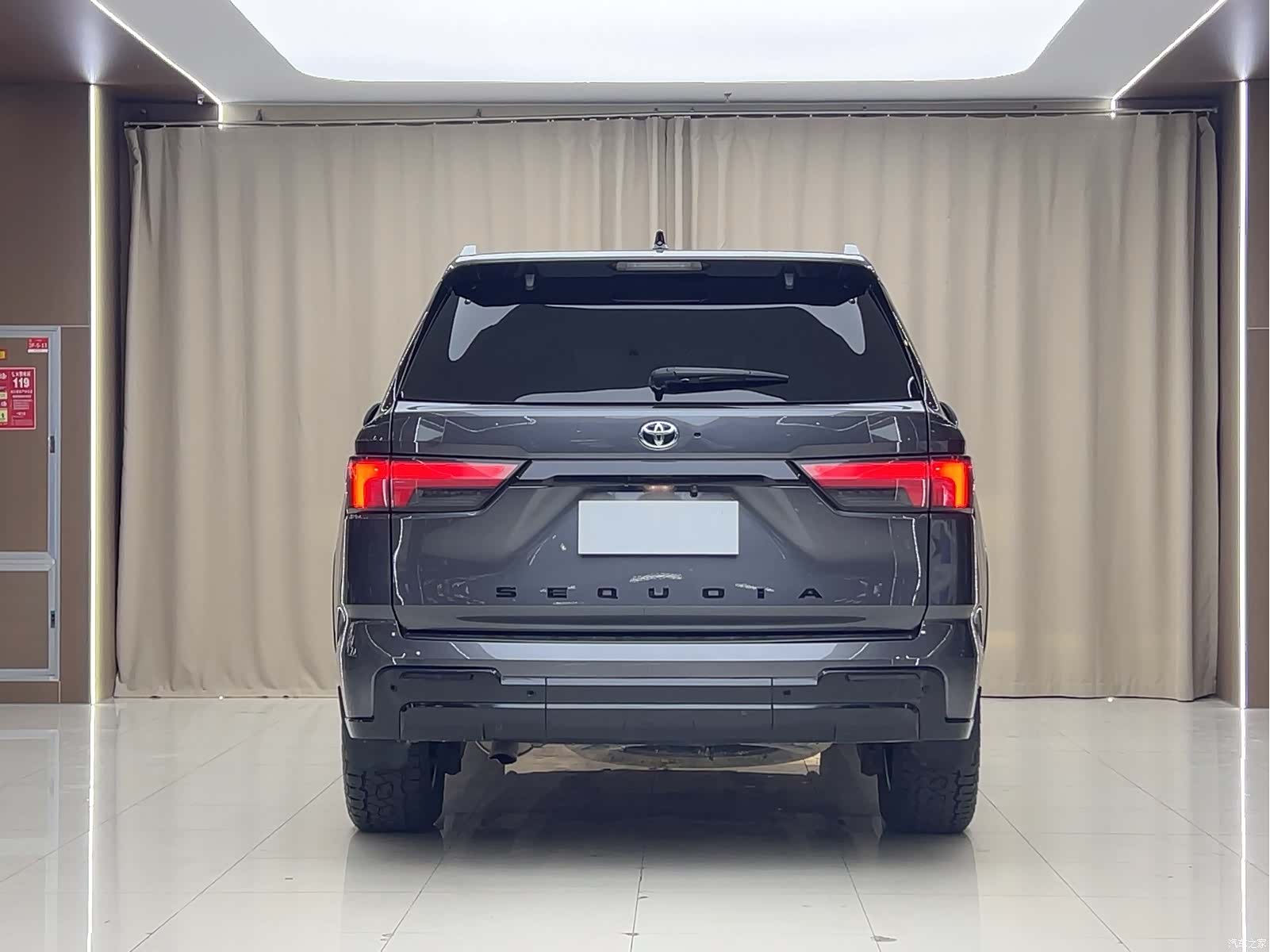 Toyota Sequoia, 2023 20