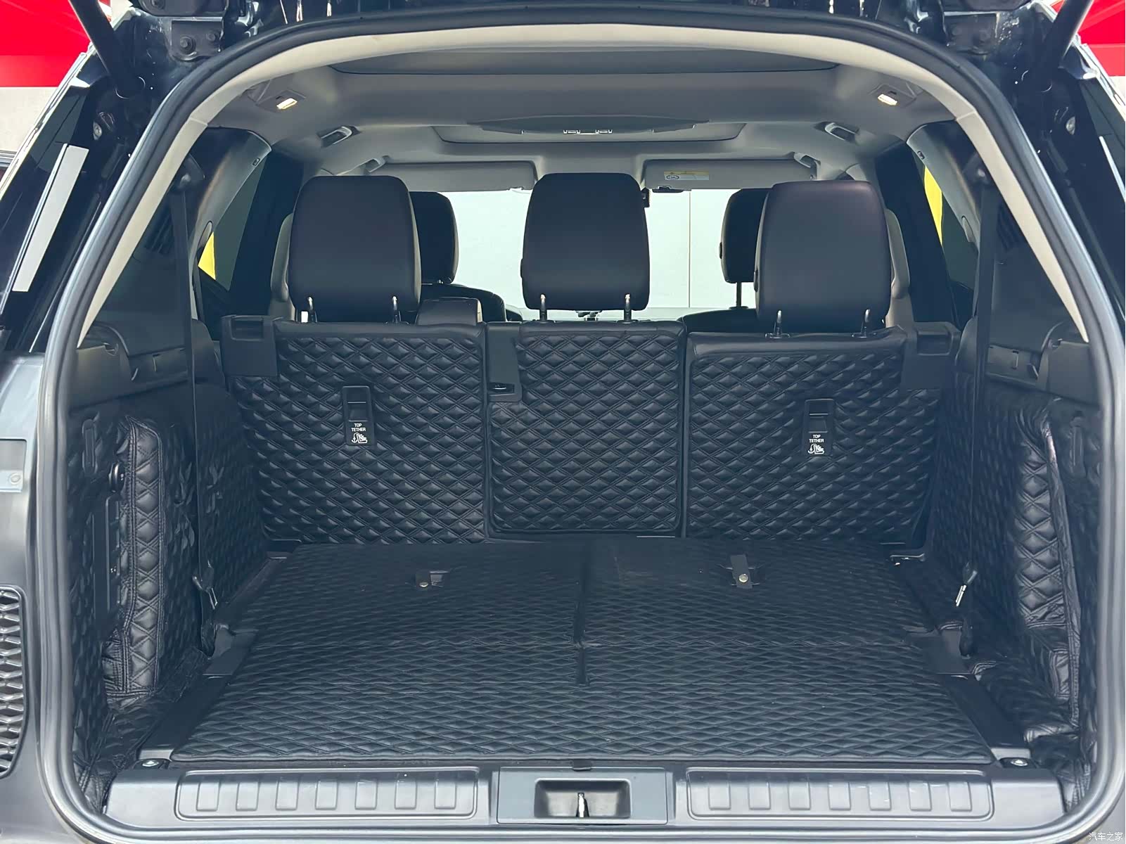 Land Rover Discovery, 2021 11
