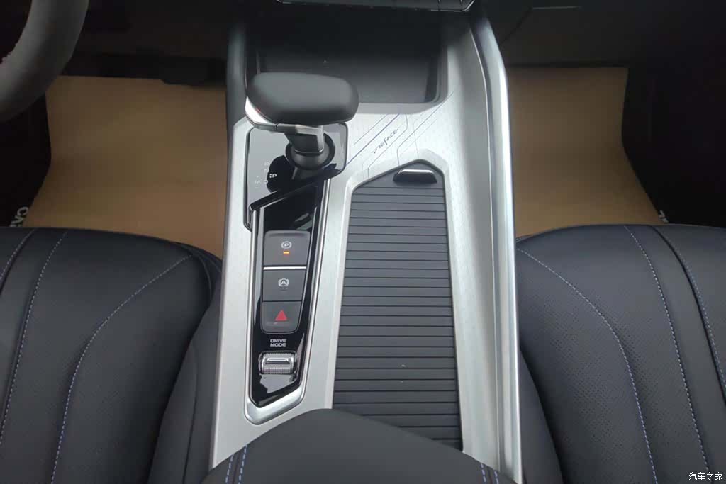 Geely Preface, 2025 16