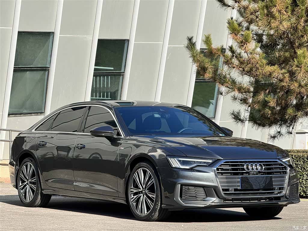 Audi A6L, 2022 3