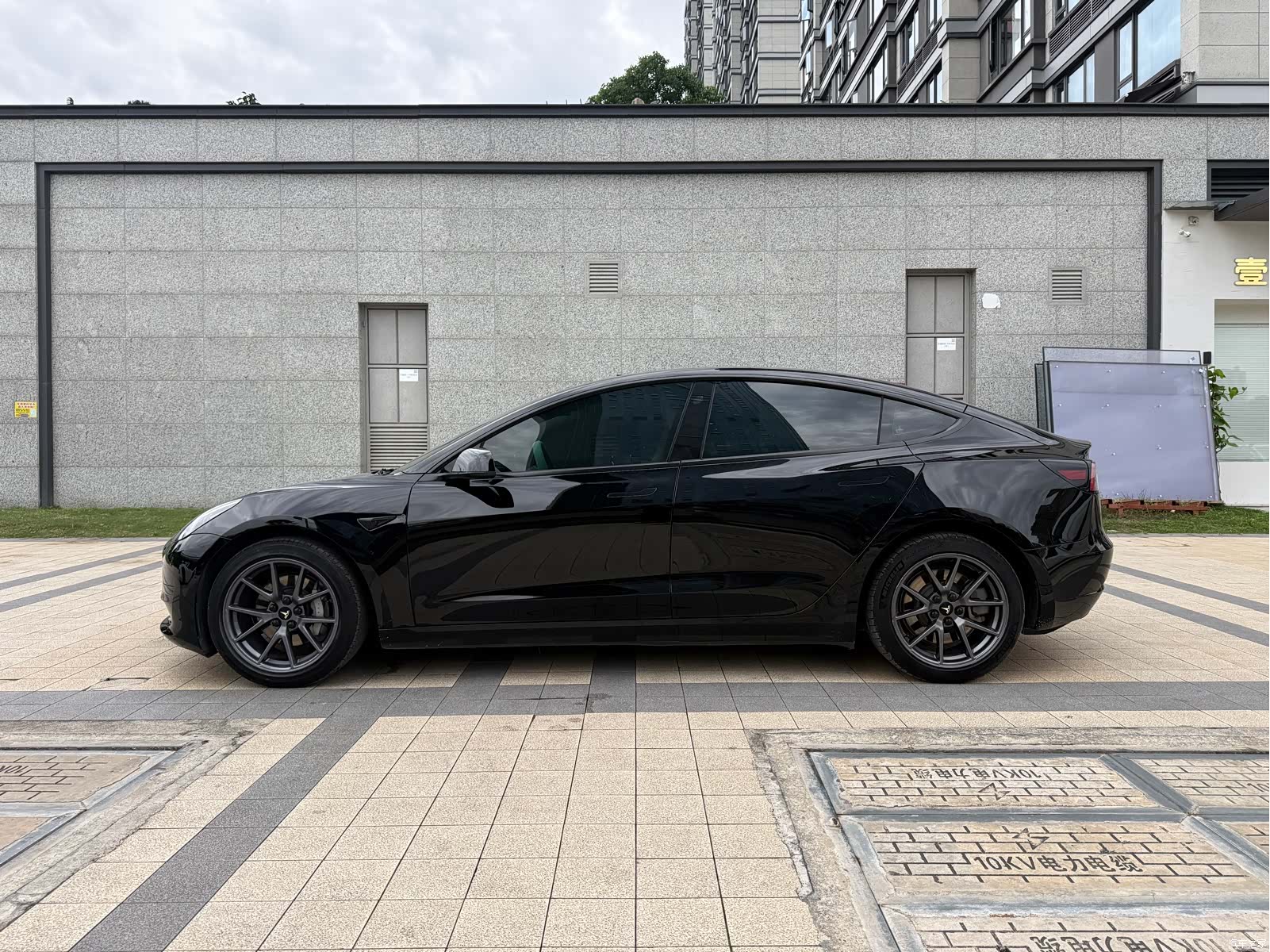 Tesla Model 3, 2021 15