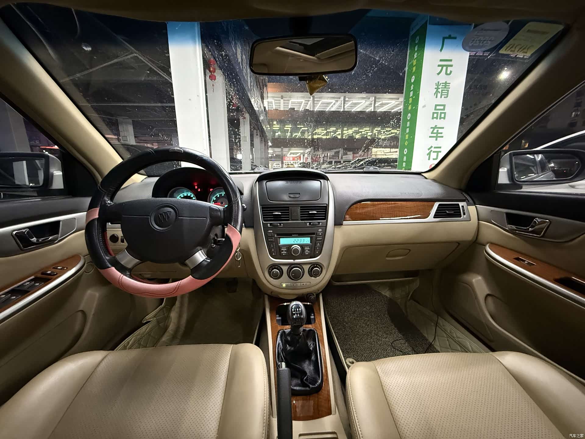 Buick 1.6LX-MT, 2011 6