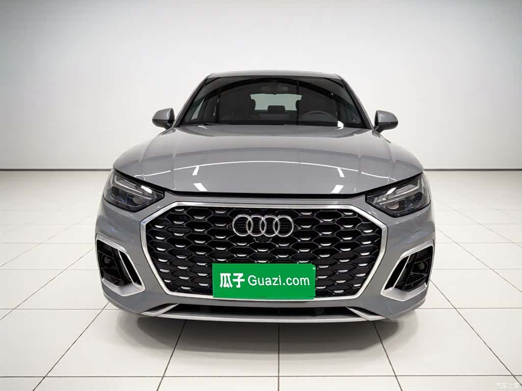 Audi Q5L, 2022 2