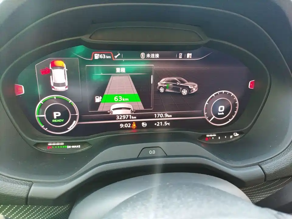 Audi Q2L Audi Q2L