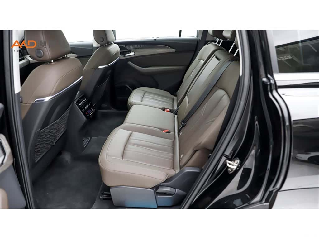 Audi Q6, 2022 7
