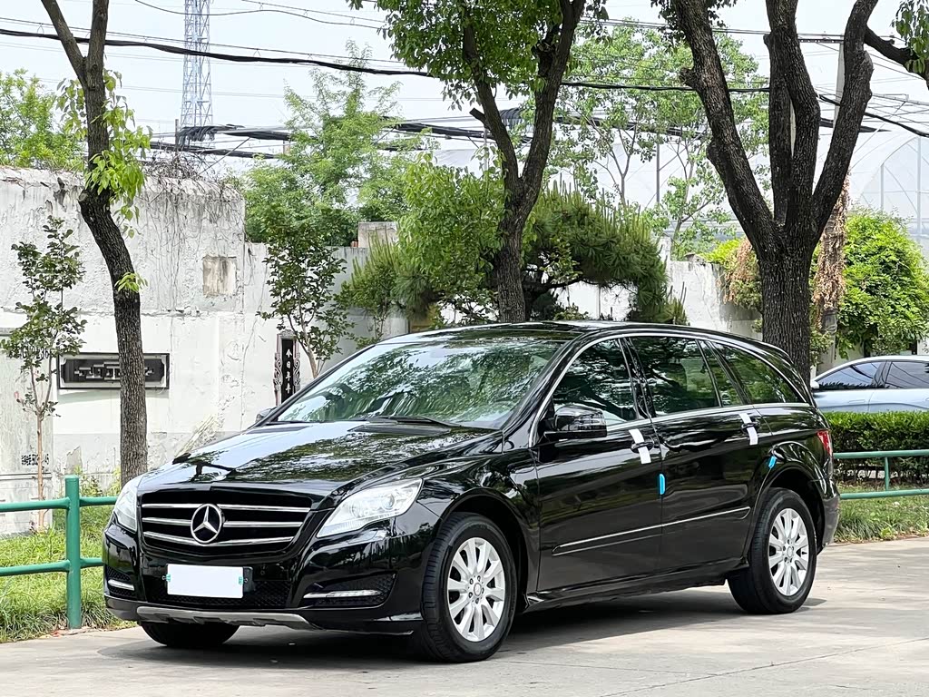 Mercedes-Benz R