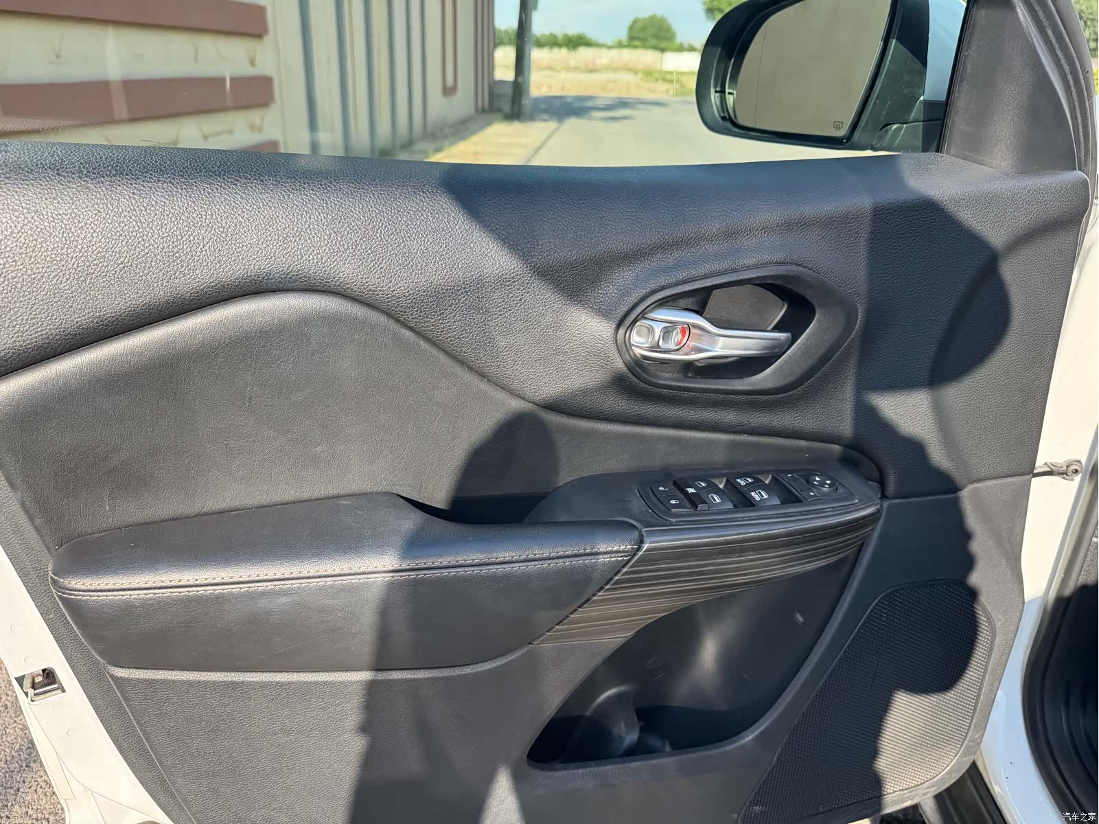 Jeep Cherokee, 2018 12