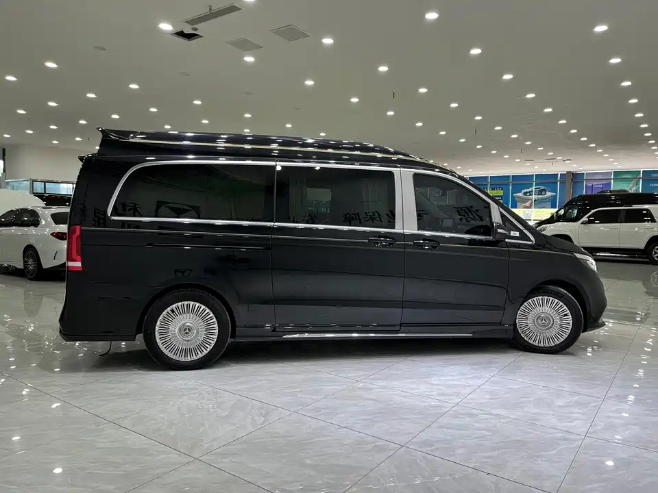 Mercedes-Benz V-class Mercedes-Benz V-class