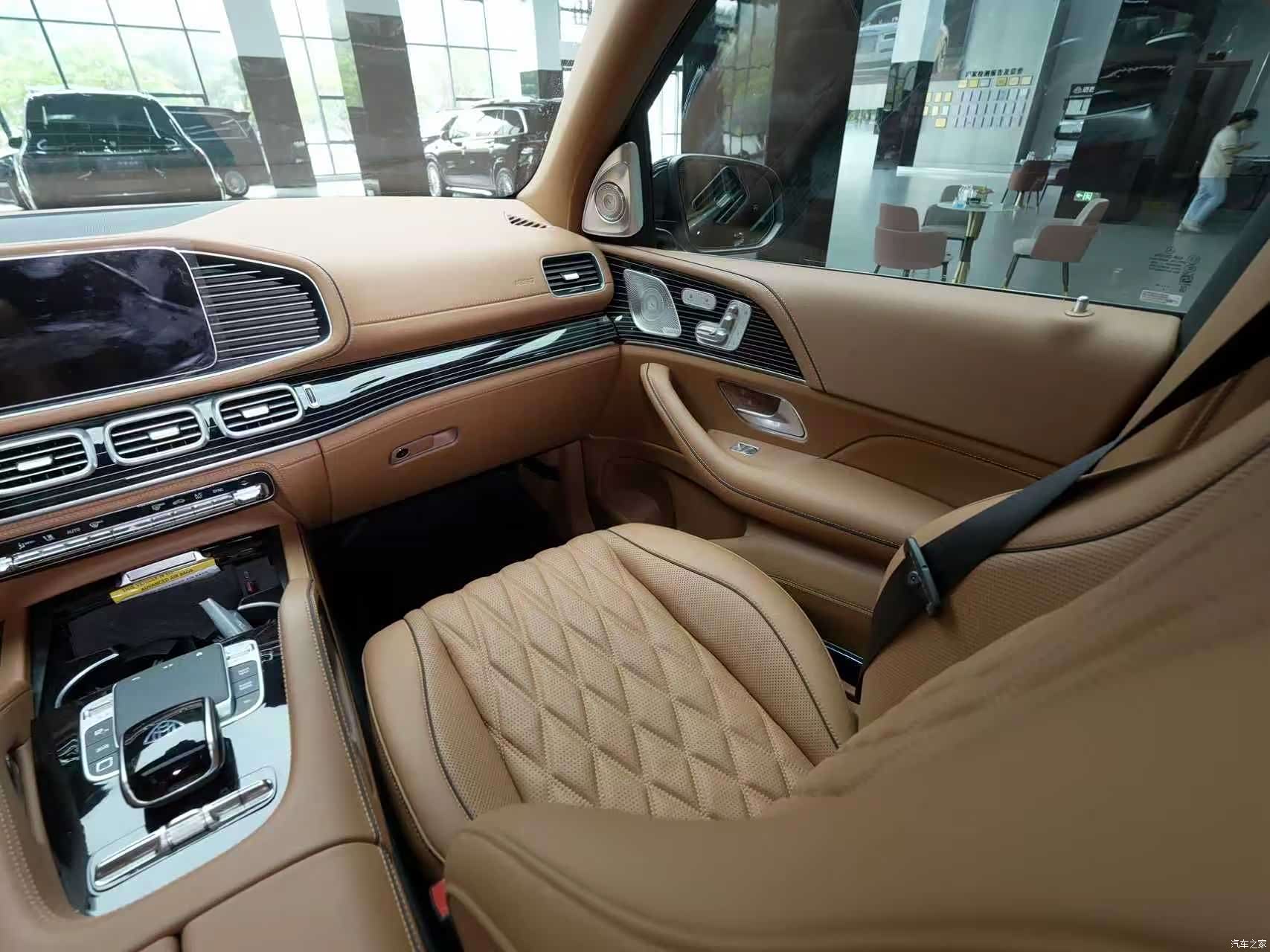 Maybach GLS, 2025 18