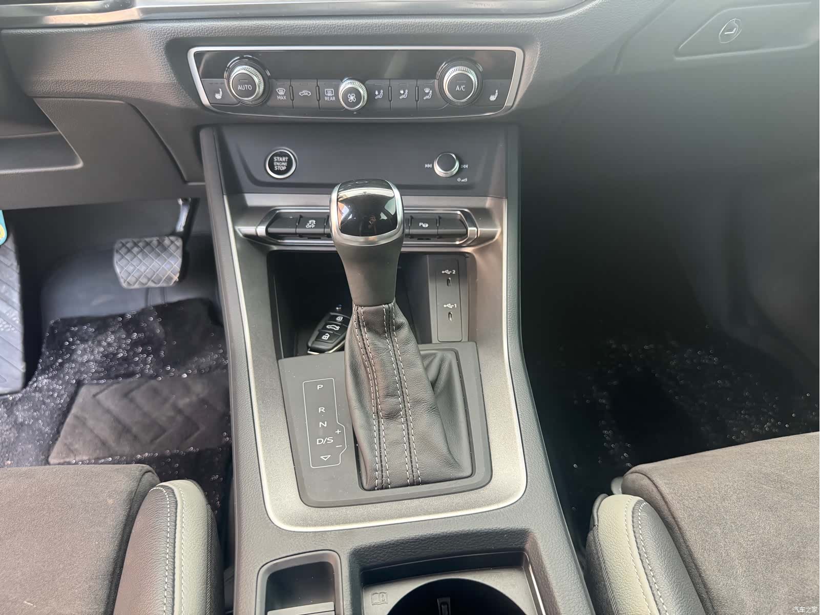 Audi Q3, 2023 12