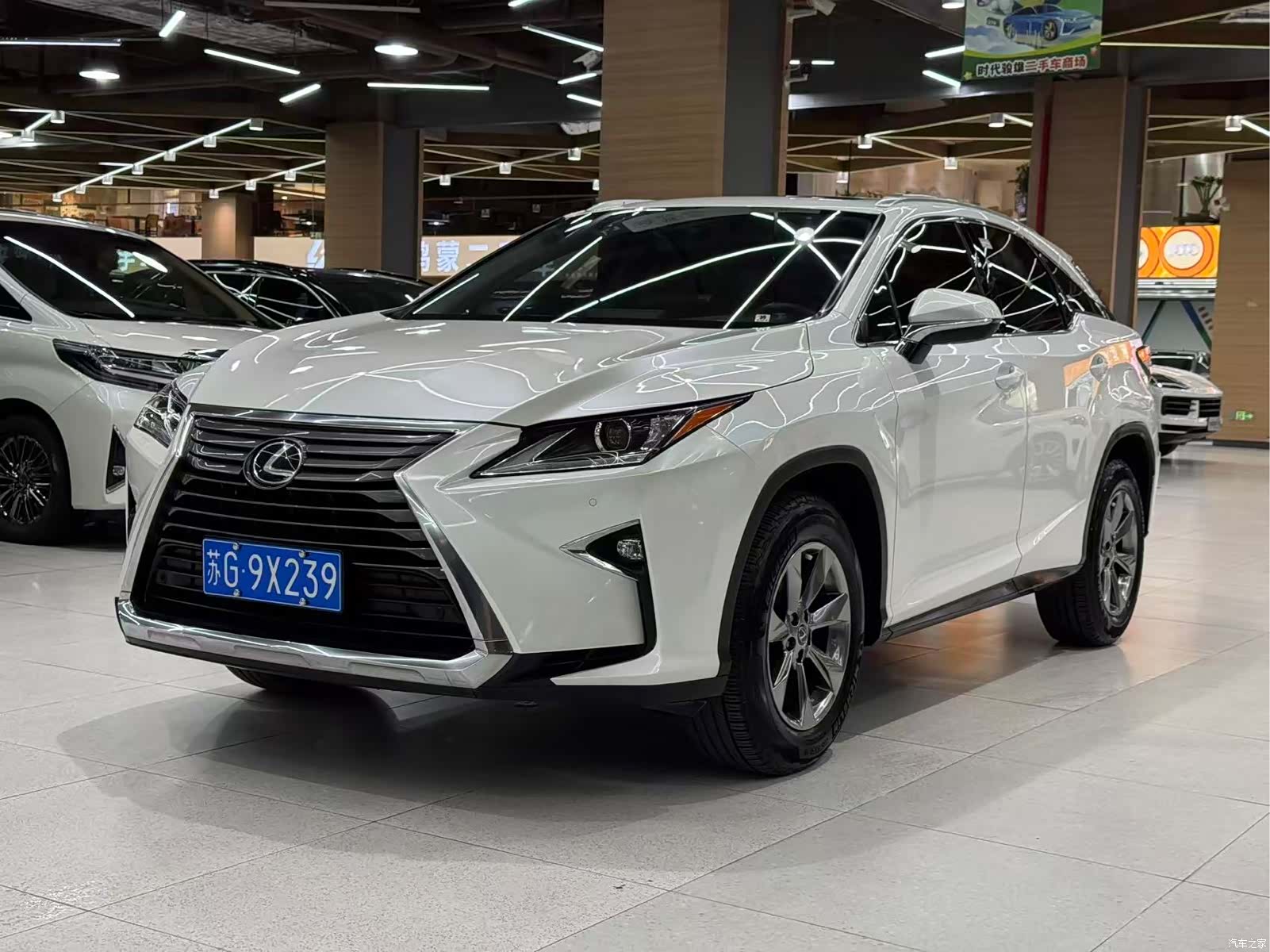 Lexus RX, 2019 1