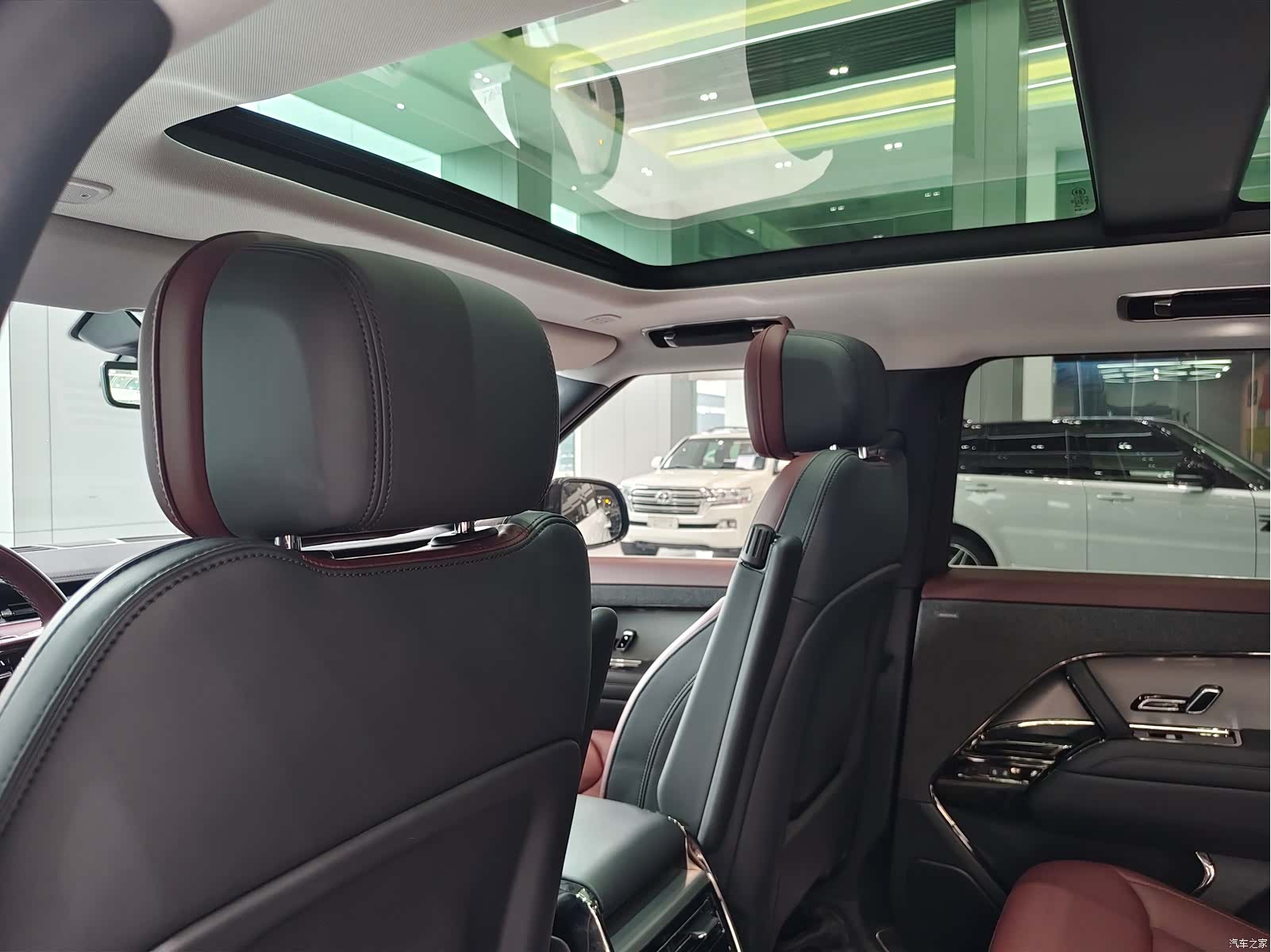 Land Rover Range Rover, 2024 11