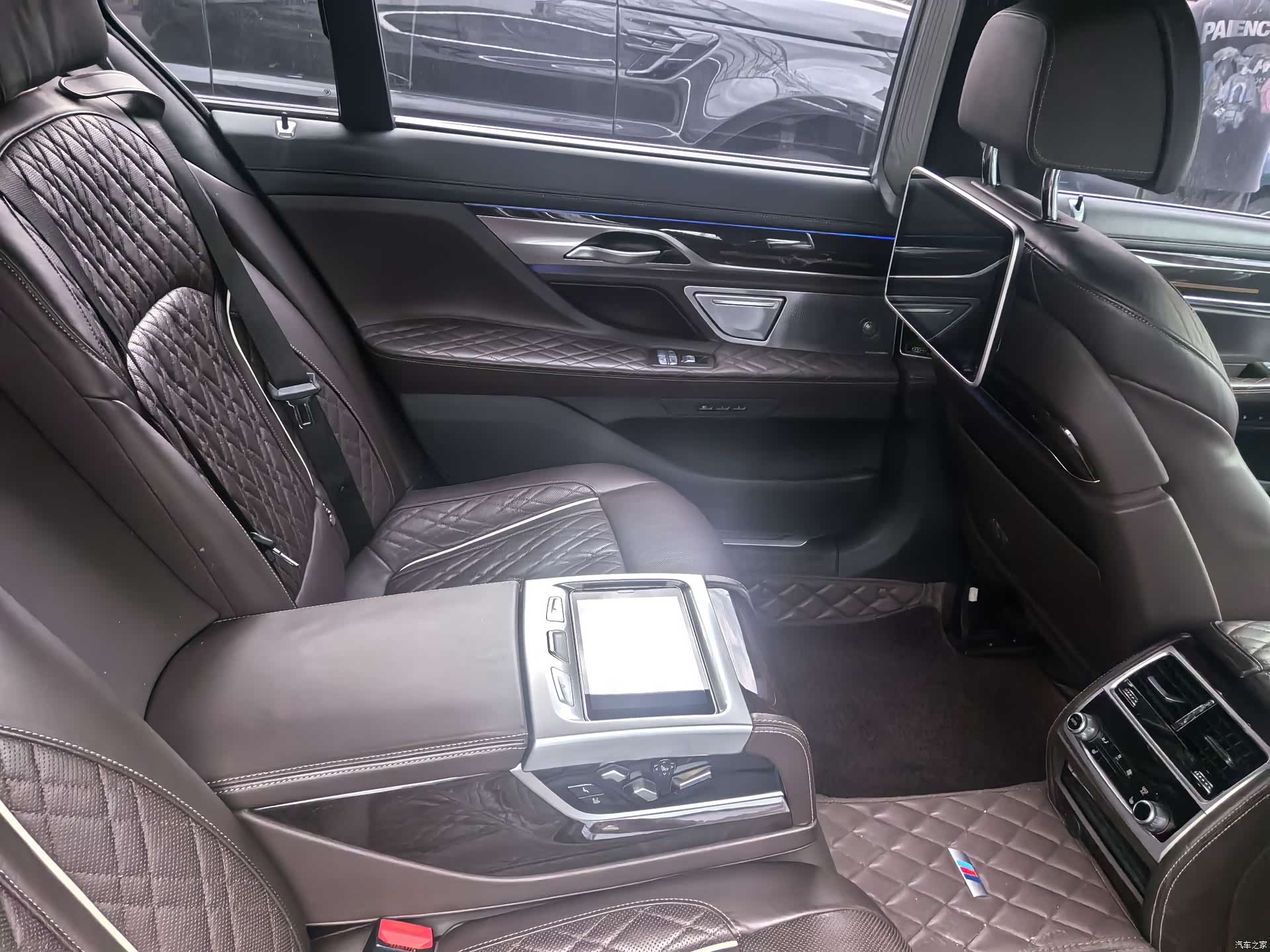 BMW 7 Series, 2019 18