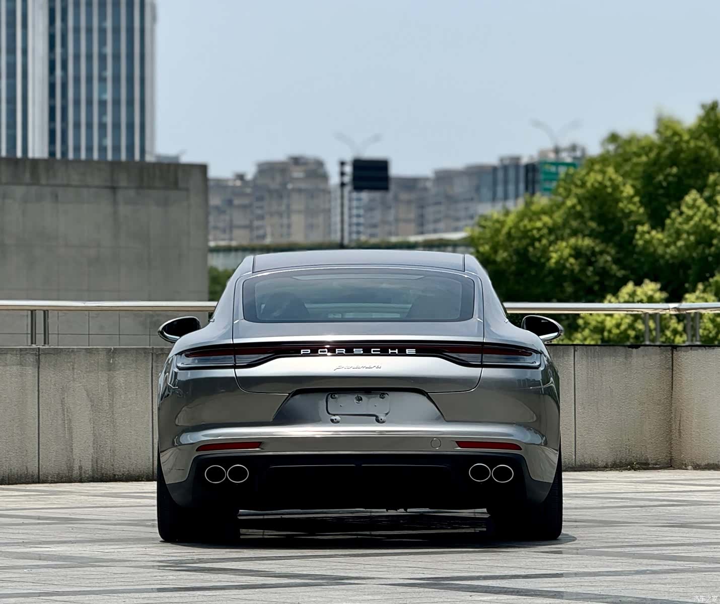 Porsche Panamera, 2022 4