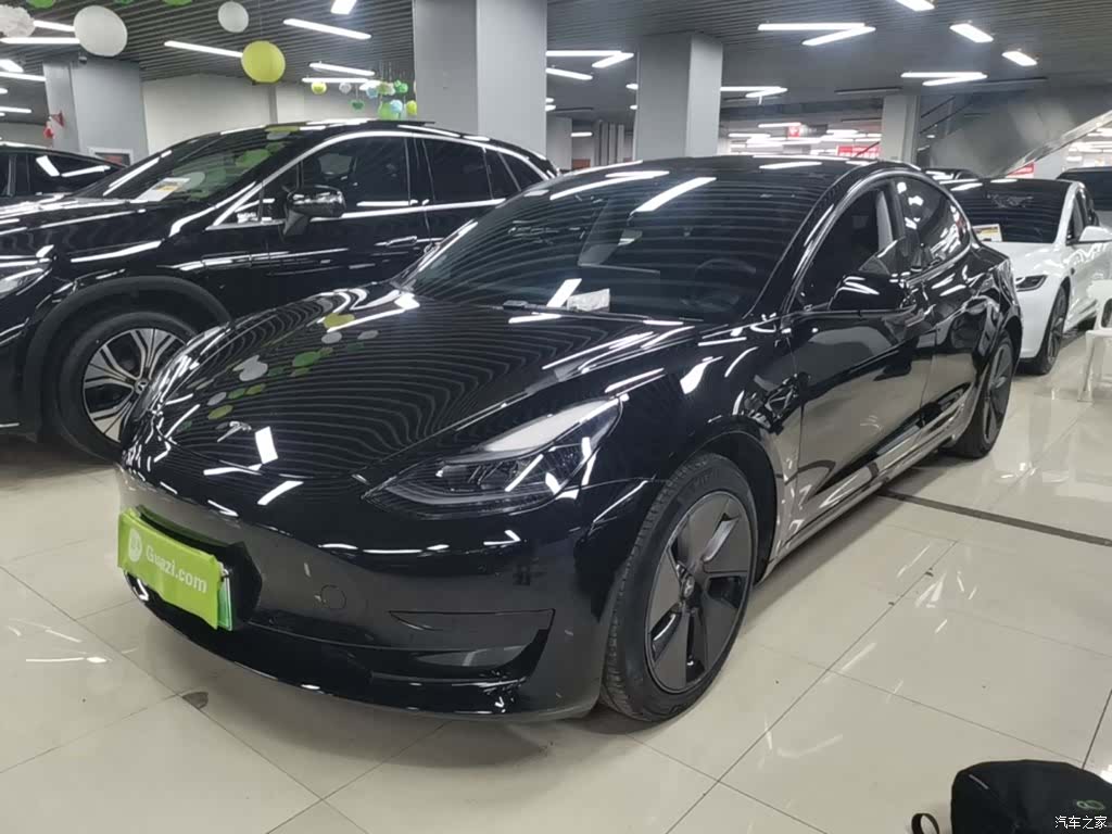 Tesla Model 3, 2023 1