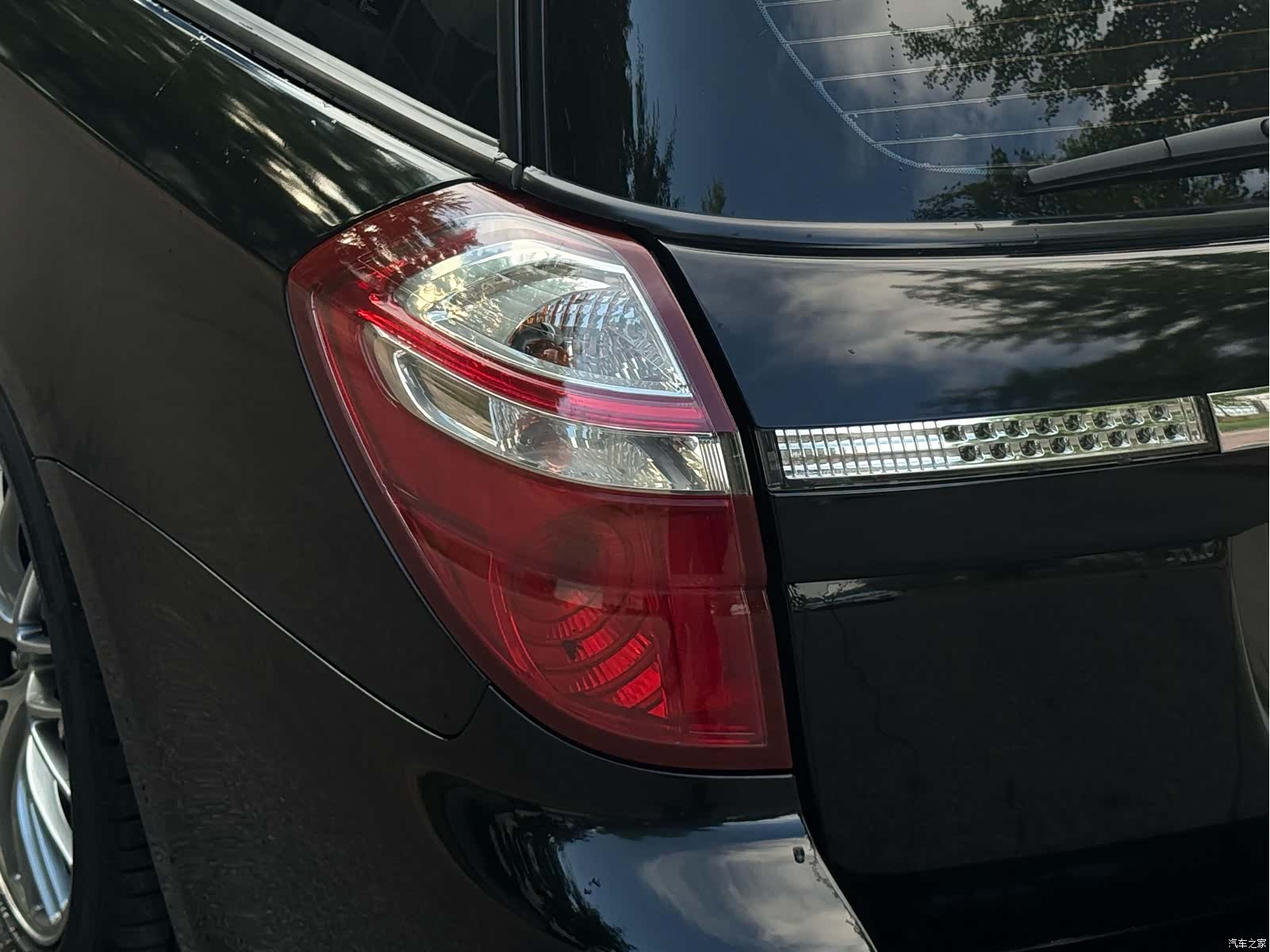 Subaru Legacy, 2009 9