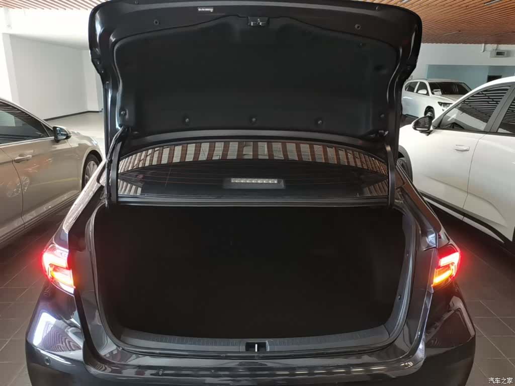 Toyota Allion, 2021 19