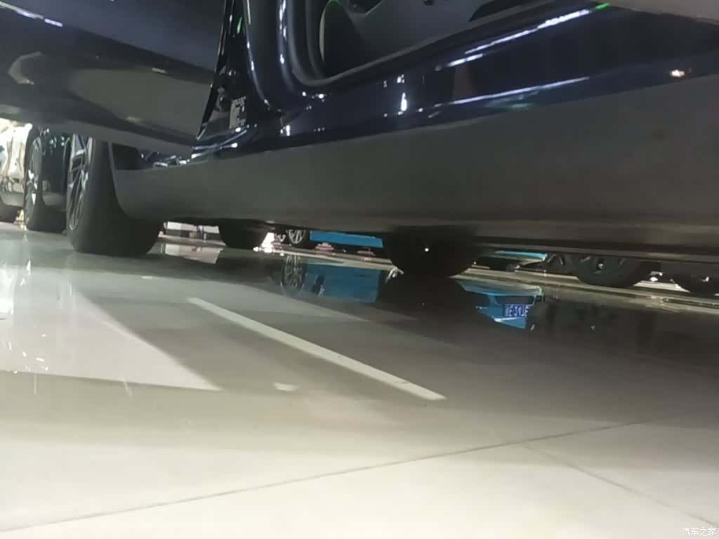 Tesla Model Y, 2024 21