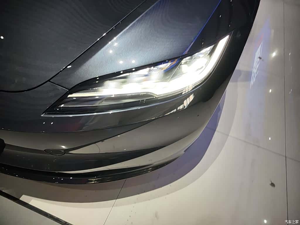 Tesla Model 3, 2024 24