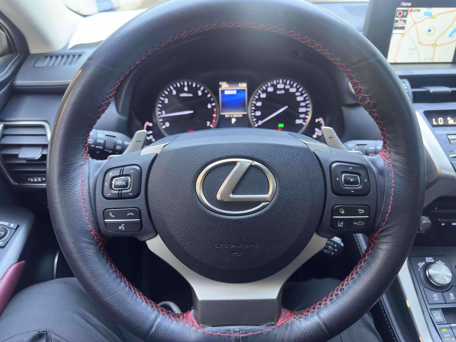 Lexus NX, 2020 8