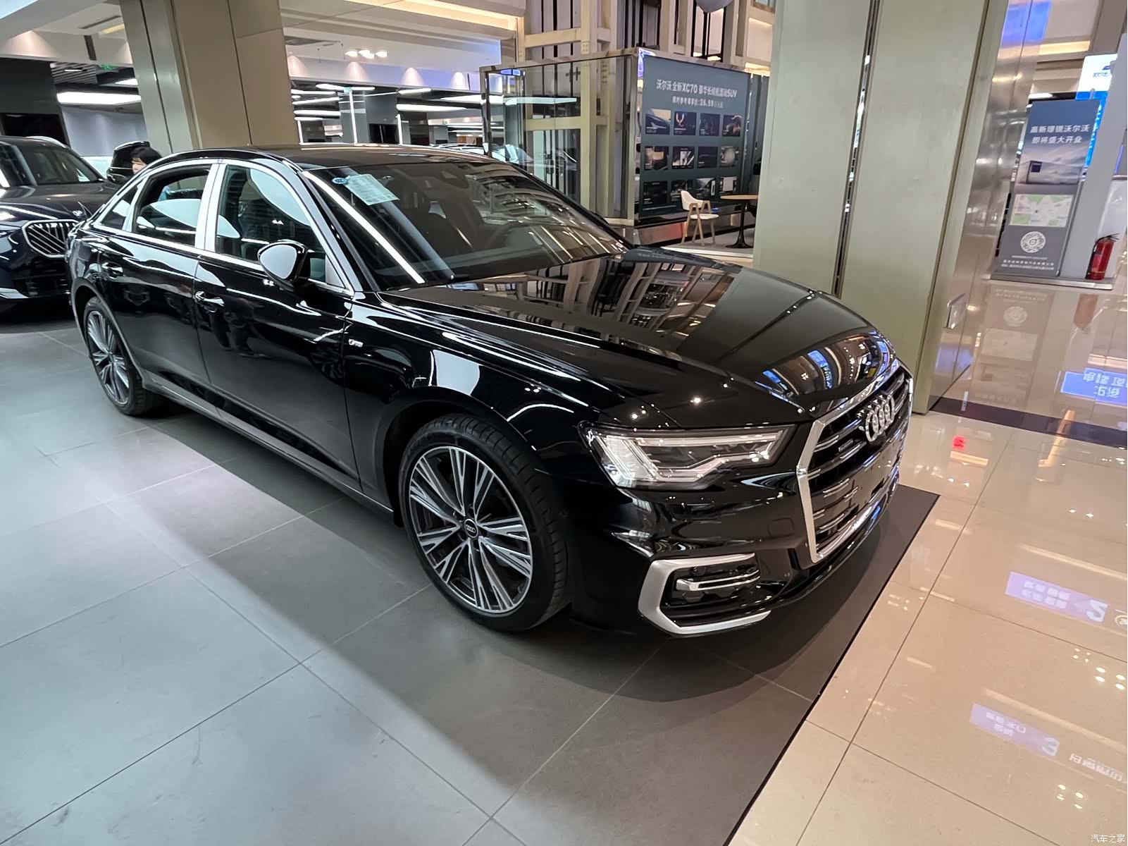 Audi A6L, 2026 11