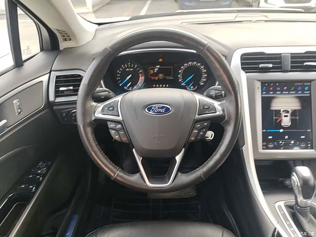 Ford Mondeo, 2016 11
