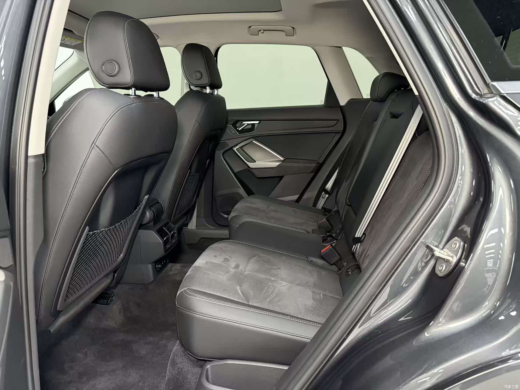 Audi Q3, 2023 12