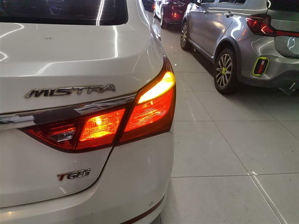 Hyundai Name picture