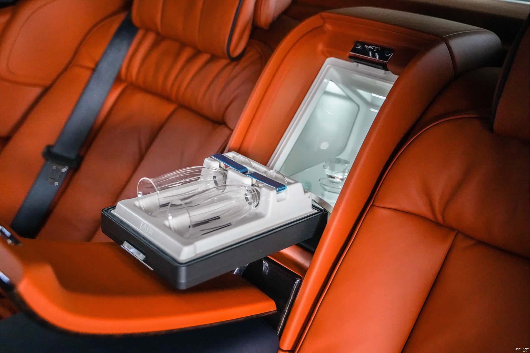 Rolls-Royce Phantom, 2021 14