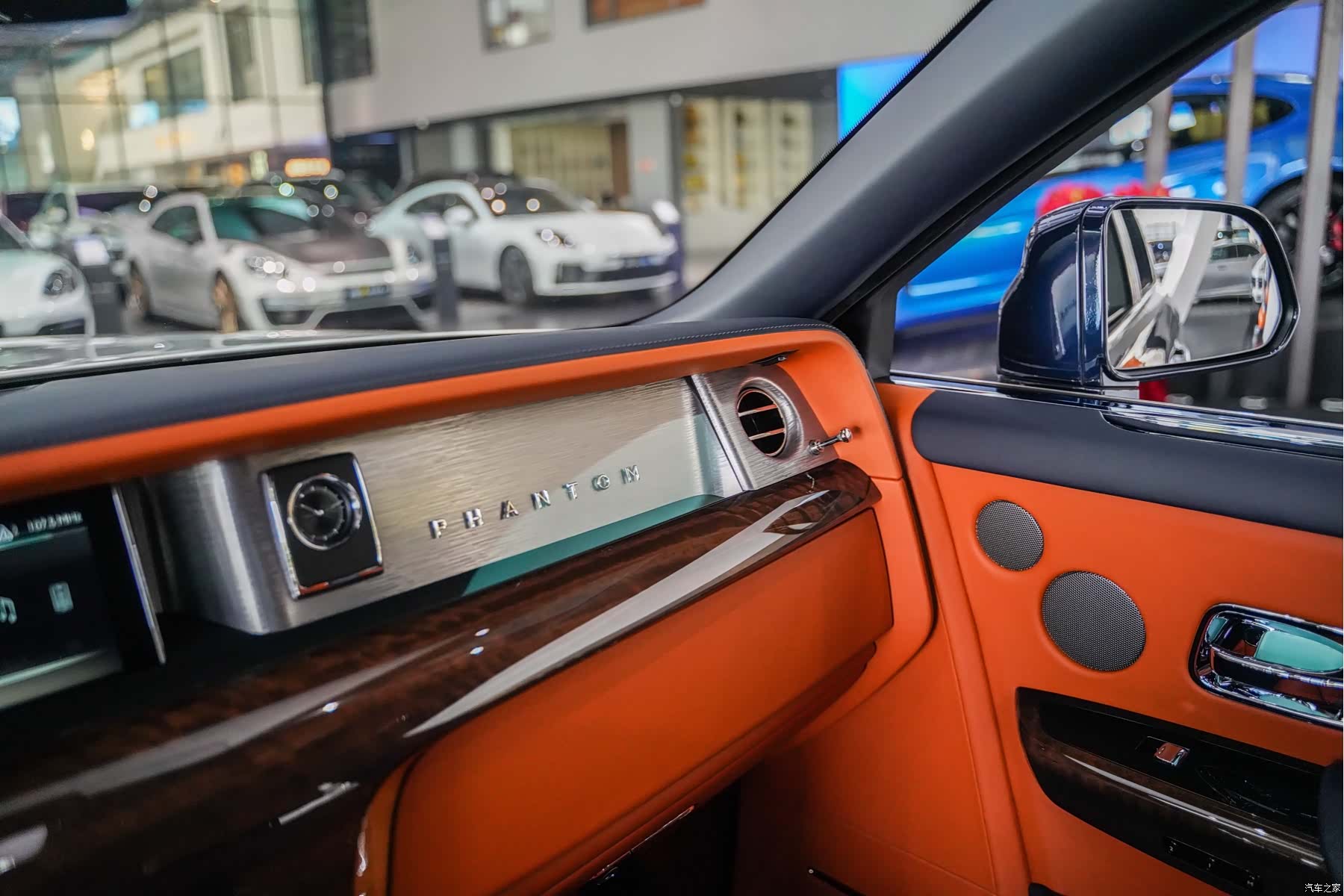 Rolls-Royce Phantom, 2021 23