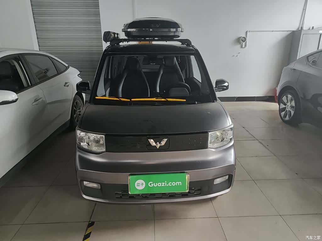 Wuling MINIEV, 2020 3