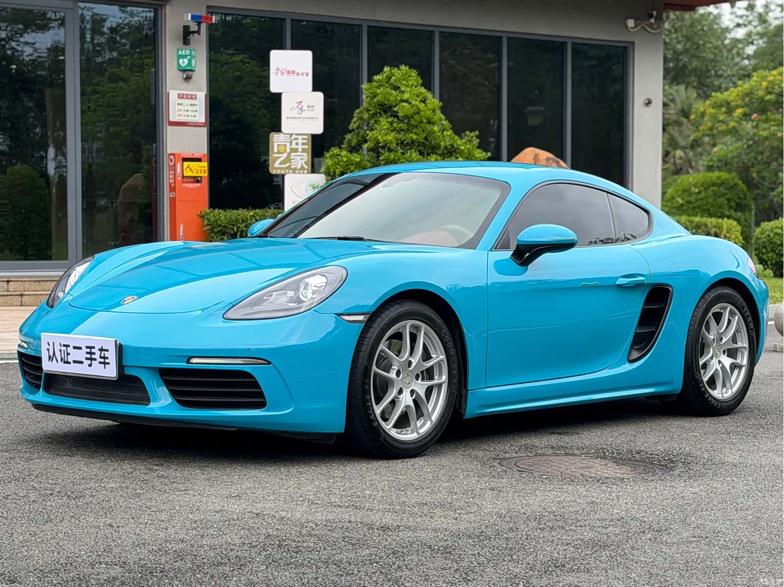 Porsche Cayman, 2018 1