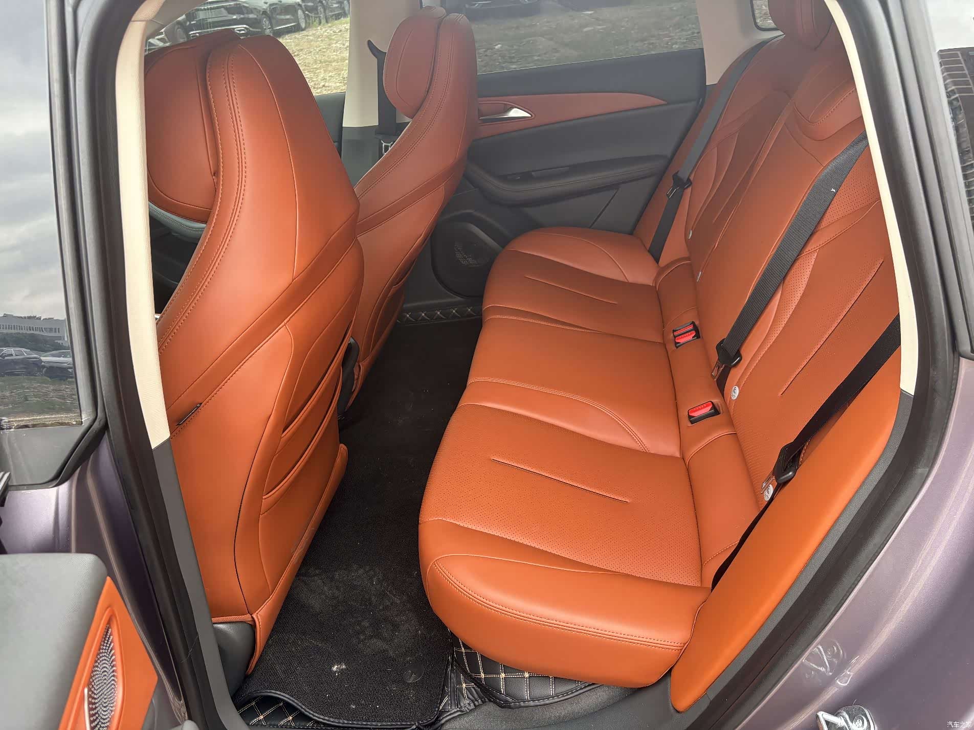 DongFeng S7, 2025 10