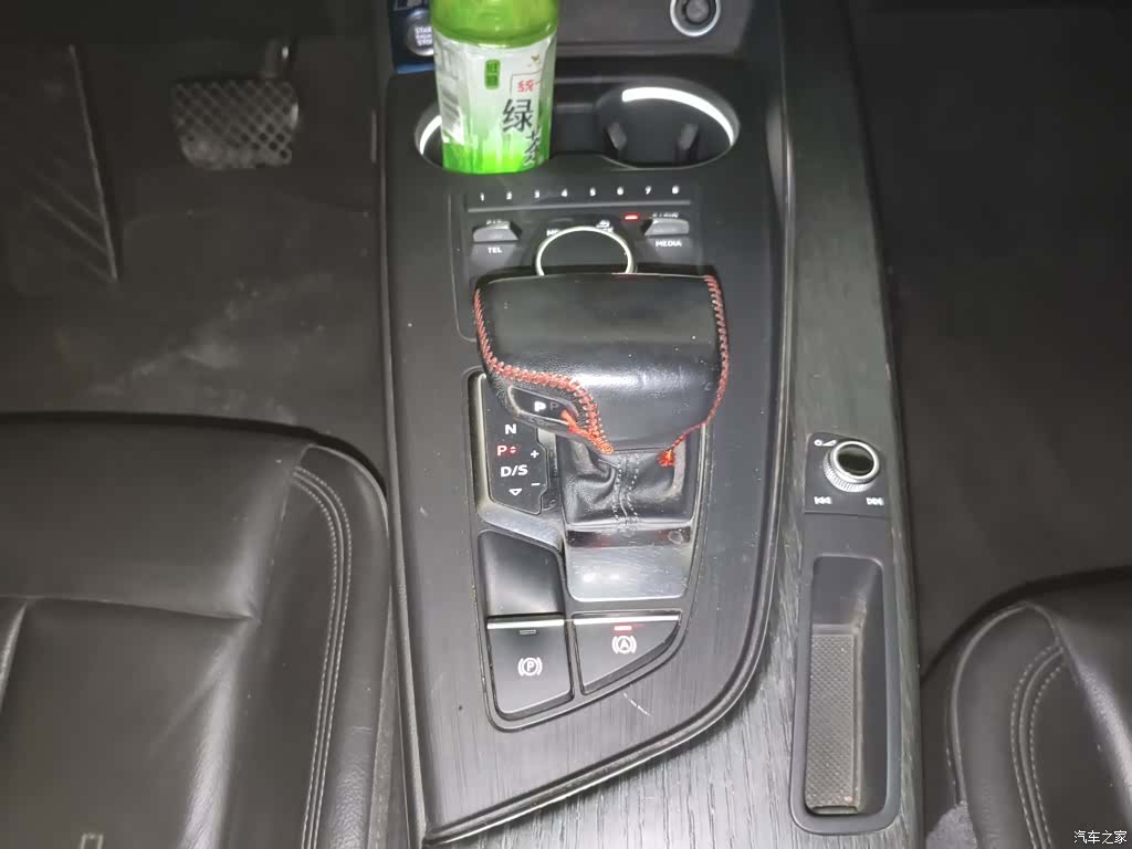 Audi A4L, 2016 14