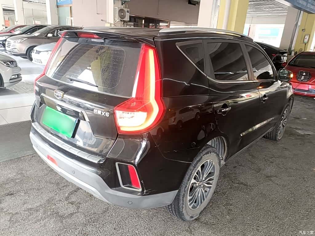 Geely X6, 2017 7