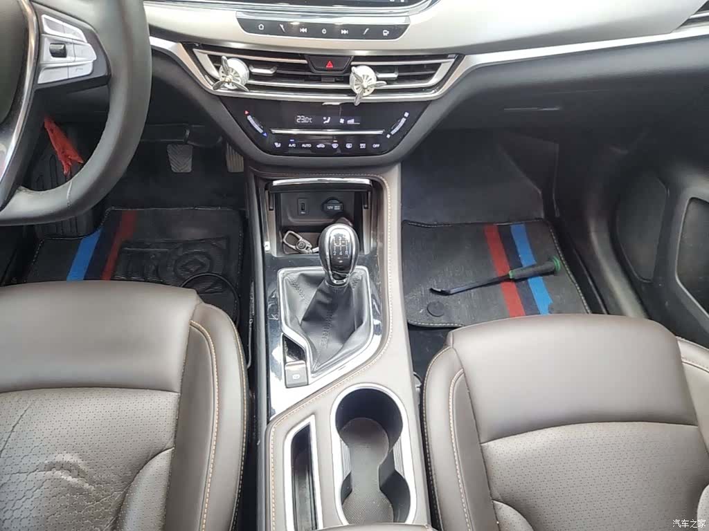Changan CS35, 2019 14