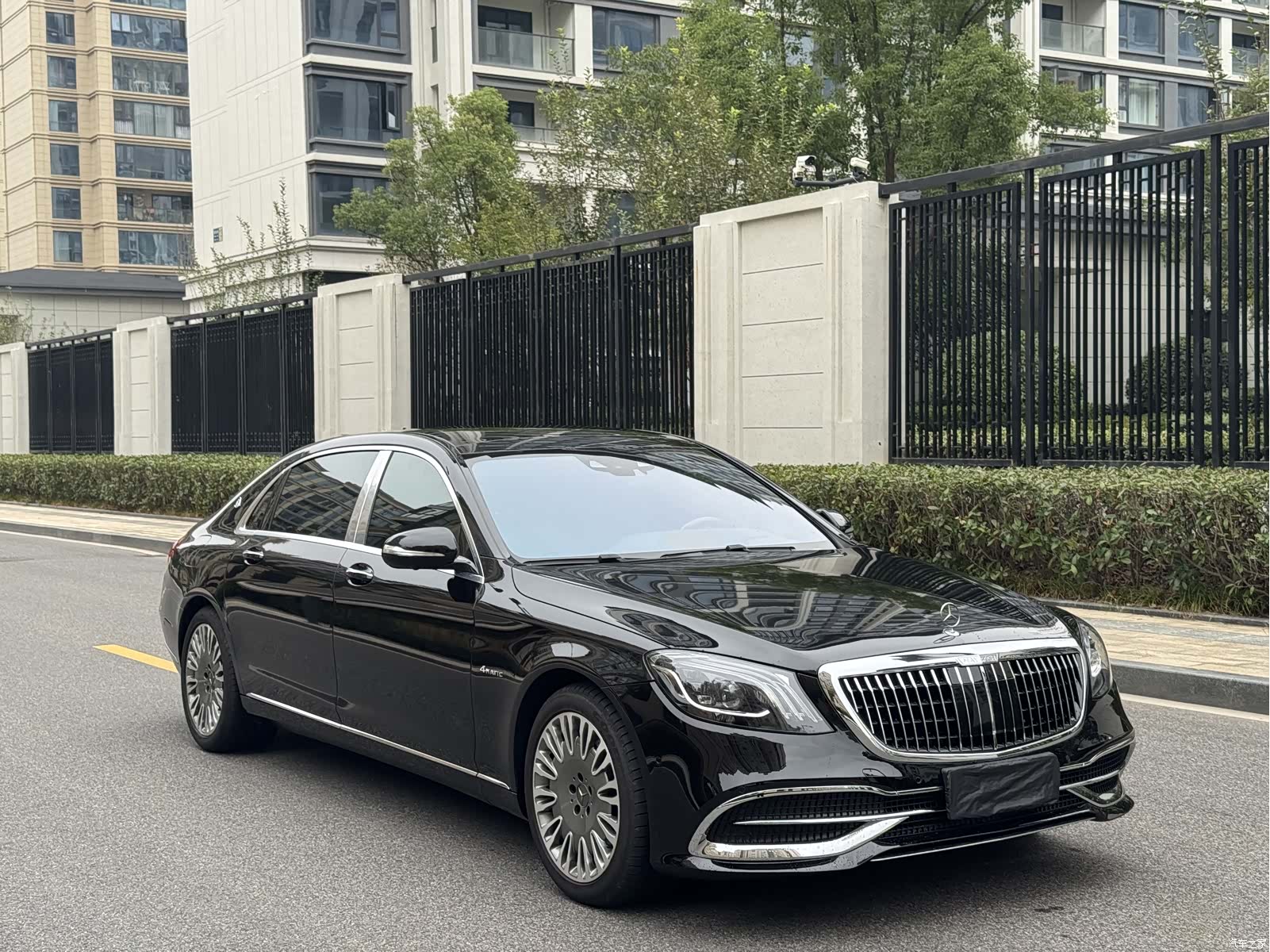 Maybach S-Class, 2017 4
