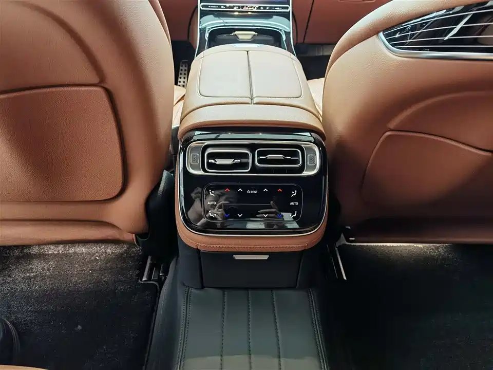 Mercedes-Benz S-class Mercedes-Benz S-class