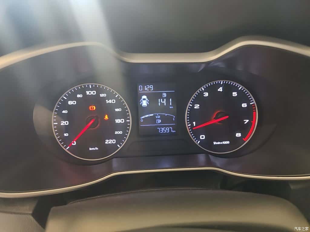 MG ZS, 2018 12