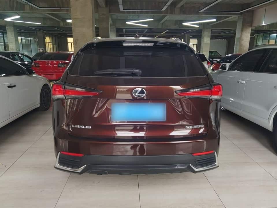 Lexus NX