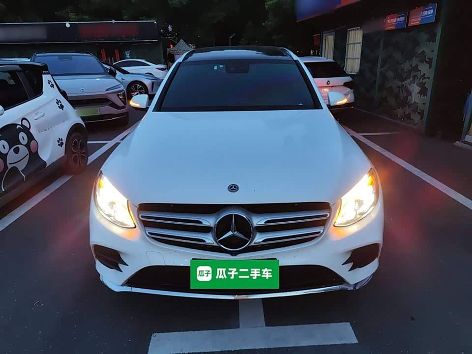 Mercedes-Benz GLC Mercedes-Benz GLC