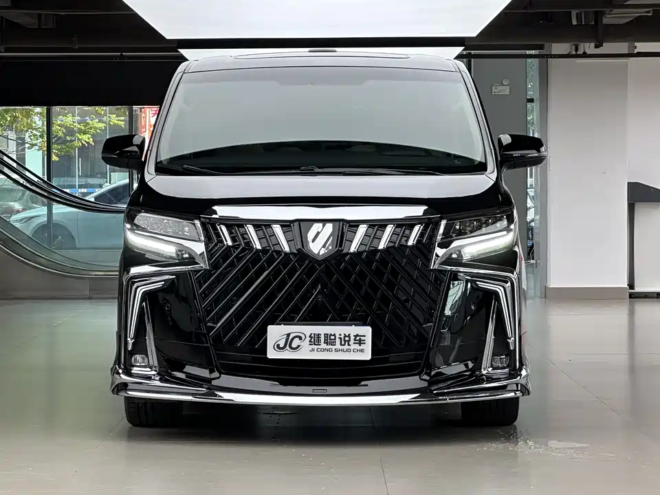 Toyota Elfa Toyota Elfa